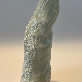 Karen Steenbergen Bells Beach 3 White stoneware clay 200 x 80 x 60mm $145 Karen Steenbergen Bells Beach 3 White stoneware clay 200 x 80 x 60mm $145