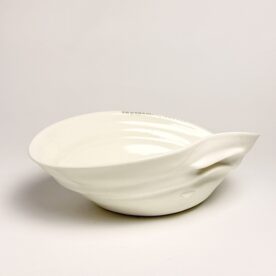 Kirsty Manger Blanc Shallows Porcelain 10 x 30 x 23cm $335 Kirsty Manger Blanc Shallows Porcelain 10 x 30 x 23cm $335